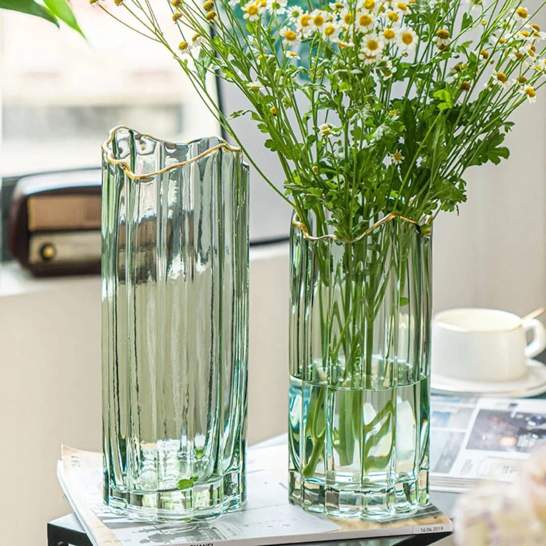 Elegant Ribbed Glass Vase with Gold Rim – Modern Decorative Flower Vase