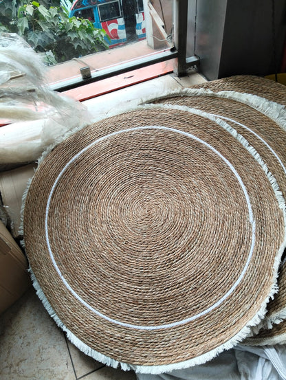 Natural Jute Round Rug with Fringe – Boho Home Decor Carpet