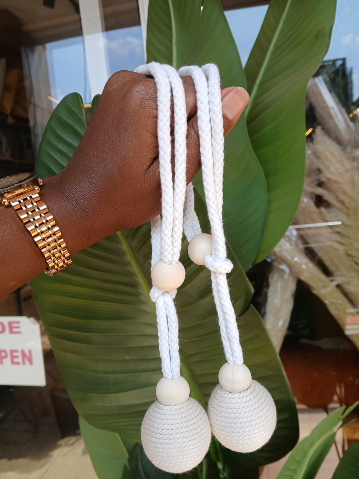 Boho Macrame Curtain Tieback – Elegant Rope Home Decor