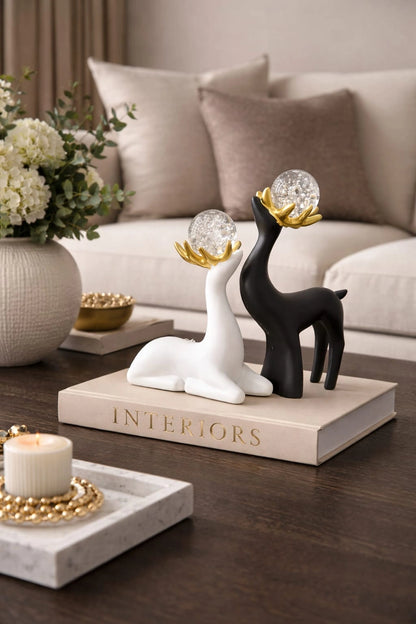 Nordic Deer Crystal Ornament Set – Luxury Tabletop Decor