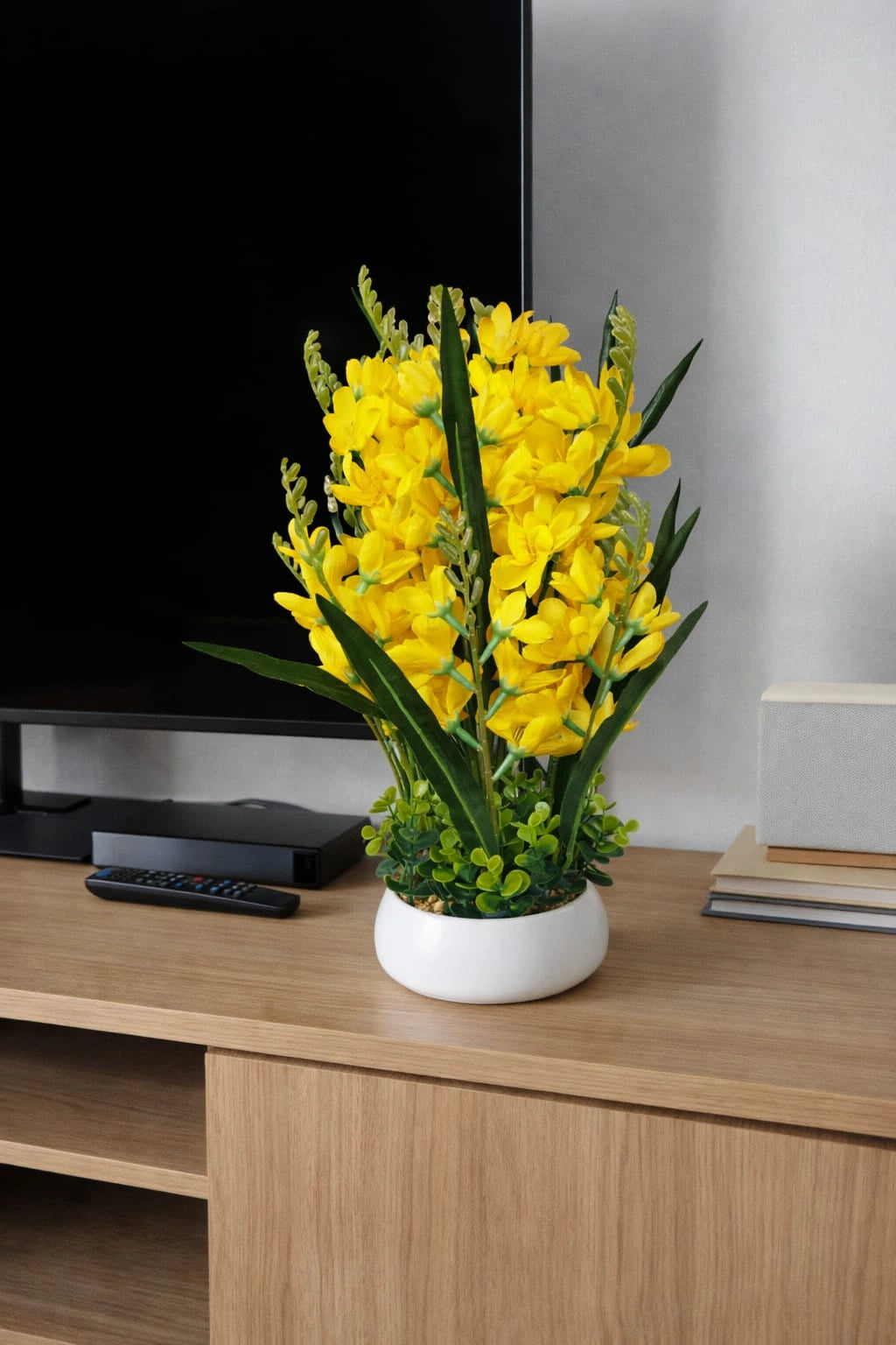 Artificial Potted Flowers – Large Tabletop Floral Decor