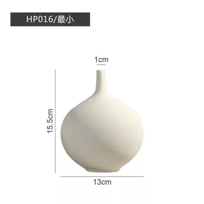 Modern Ribbed Ceramic Bottle Vase – Minimalist Decorative Vase