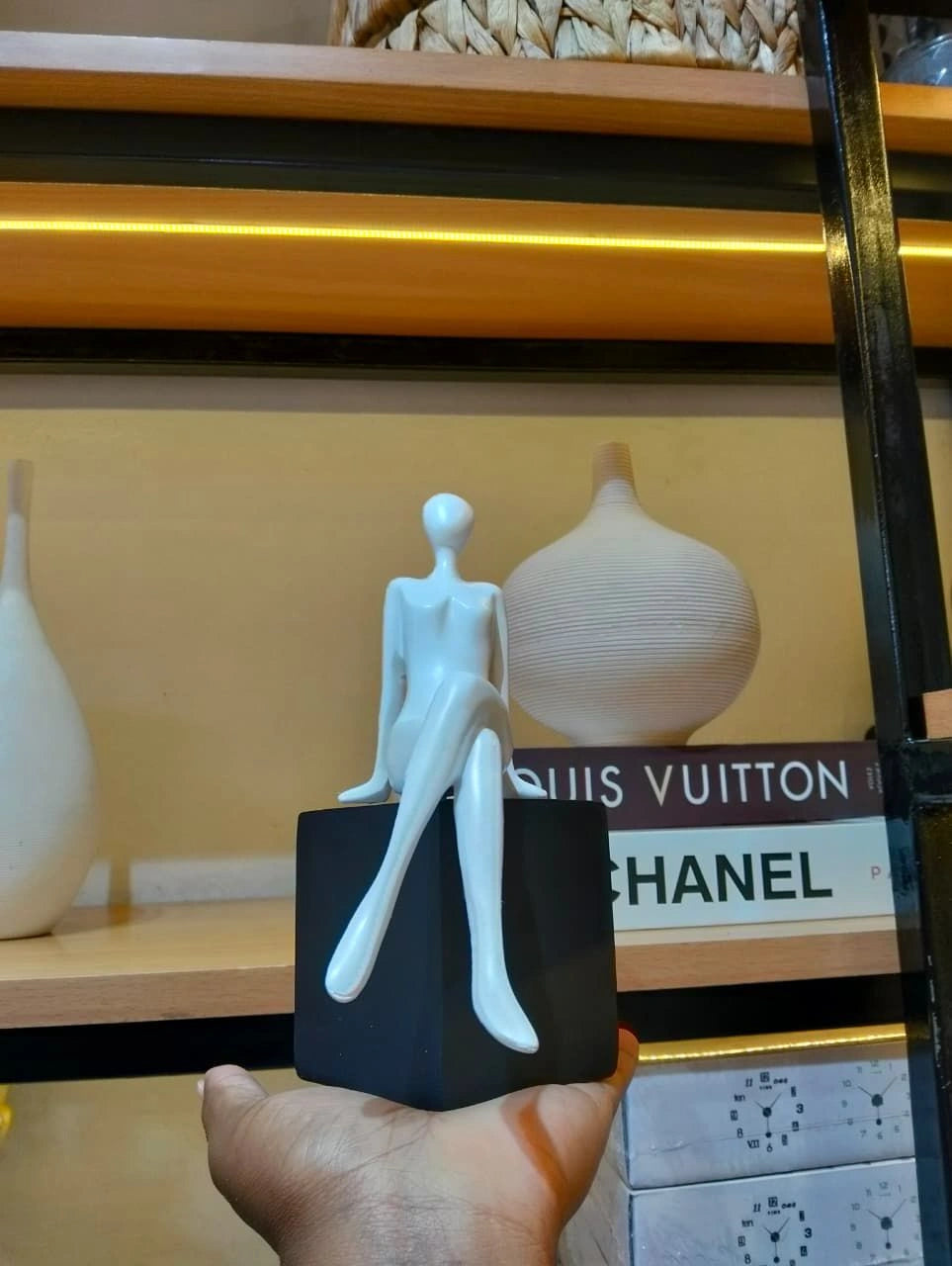 Modern Seated Woman Sculpture – Minimalist Resin Home Decor
