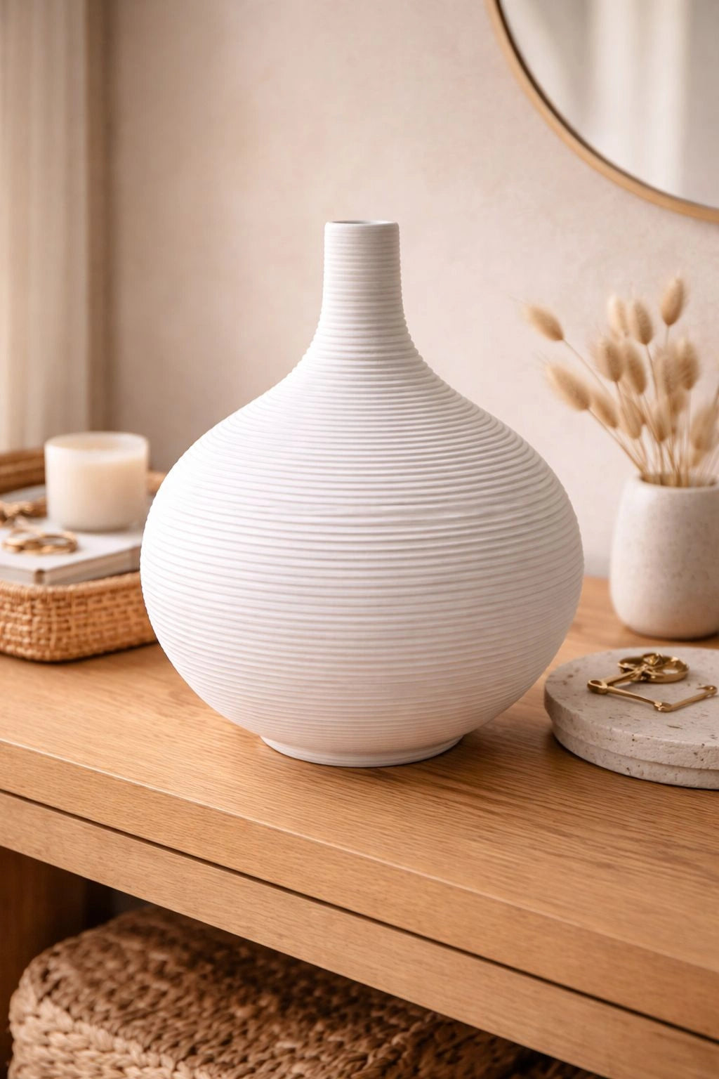 Modern Ribbed Ceramic Bottle Vase – Minimalist Decorative Vase