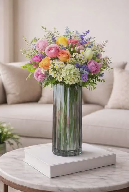 Elegant Ribbed Glass Vase with Gold Rim – Modern Decorative Flower Vase