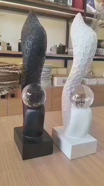 Modern Abstract Crystal Sculpture – Luxury Tabletop Decor
