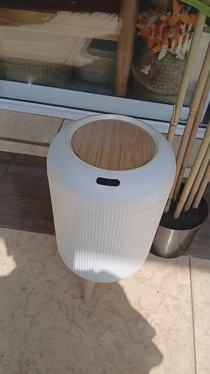 Modern Ribbed Bathroom Waste Bin with Flip Lid – Home Organizer