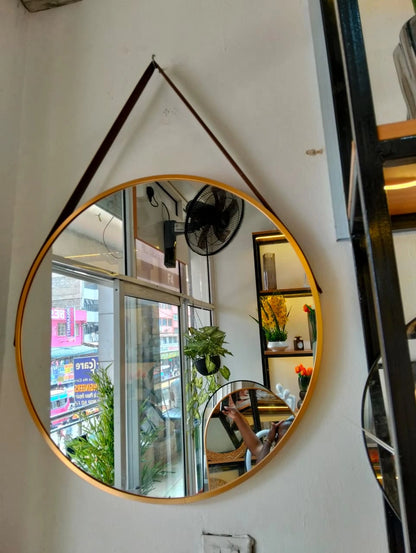 Modern Round Hanging Wall Mirror – Stylish Home Decor Accent